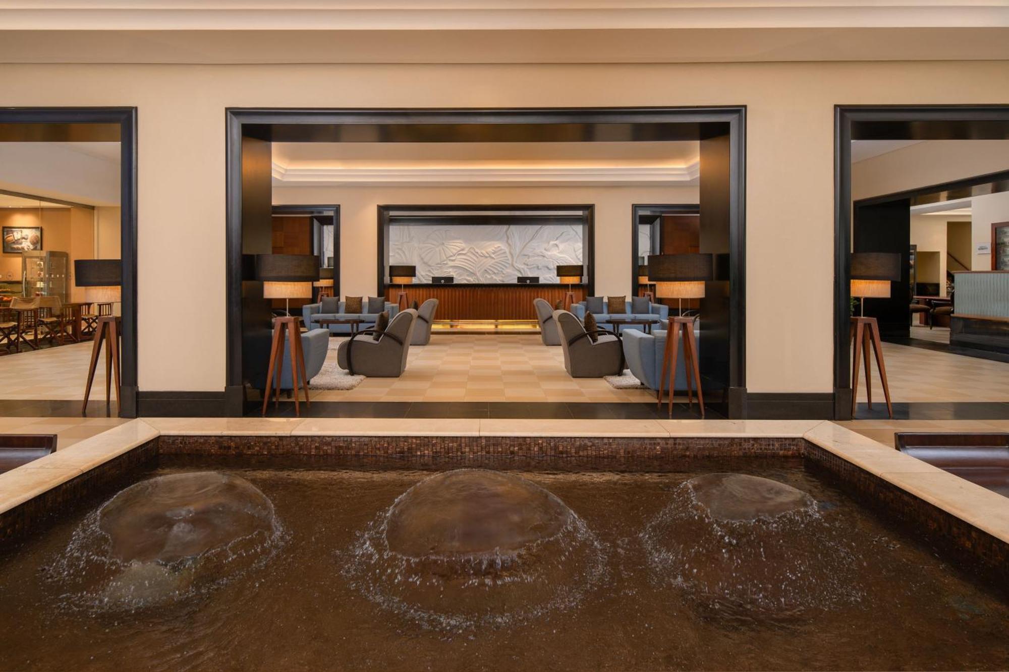 Sheraton Kampala Hotel Eksteriør billede